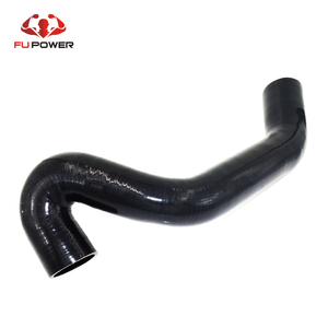 Pour <span class=keywords><strong>Alfa</strong></span> <span class=keywords><strong>Romeo</strong></span> <span class=keywords><strong>156</strong></span> 2.4 JTD 97-01 Tuyau de refroidisseur intermédiaire turbo en silicone MANGUERA 60619008 - Product Image 2