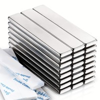 Aimant permanent en néodyme rectangulaire plaqué nickel avec adhésif double face