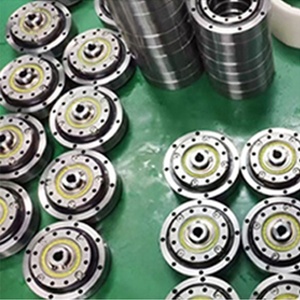 Nhà Sản Xuất Bán Buôn Tiêu Chuẩn Cao Điều Hòa Ổ Đĩa Bánh Răng Tốc Độ Giảm Tốc Mang Vết Sóng Bánh Răng Điều Hòa Ổ Đĩa Công Nghệ - Product Image 1