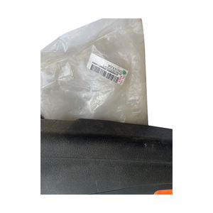 Vente directe d'usine Howo Trucks Wg1662510333 Assemblage de l'accoudoir gauche Pièces de benne basculante Accessoires de camion - Product Image 5