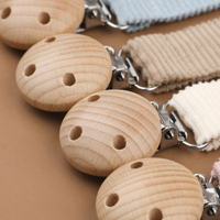 Vente en gros de pinces en bois personnalisées pour bébé Chaîne de sucette en tissu 100% coton pour bébé Chaîne factice