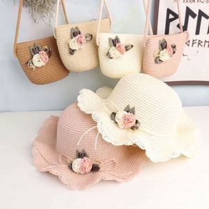 Nouveau sac de plage d'été pour enfants en paille, mini sac banane et sac à bandoulière avec chapeau de soleil en paille - Idéal pour les voyages décontractés en extérieur - Product Image 5