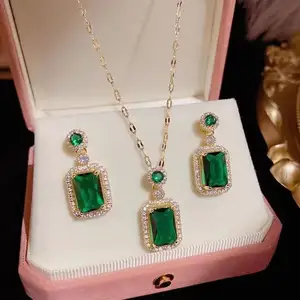 Christmas Fashion Hot Selling Emerald Zircon Crystal Vintage Stainless Steel Jewelry Set For Women