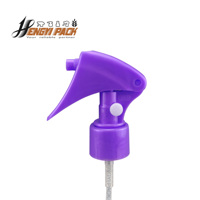 Pulvérisateur à gâchette mini en plastique 28/24/20/410 de l'usine de Ningbo pour liquides de nettoyage / parfums / désodorisants