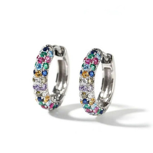 Orecchini a Clip Colorati per Donne, Accessorio Semplice per Uso Quotidiano, Gioiello di Moda - Product Image 2