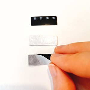 Feverscan <span class=keywords><strong>LCD</strong></span> nhiệt kế dải 35-40c 36-39c phạm vi Pet Vật liệu trán sticker cho nhà sử dụng hộ gia đình Nhiệt kế - Product Image 2