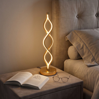 Lampe de bureau LED de style minimaliste moderne, alimentée par USB, à intensité variable, lampe de table décorative haut de gamme, petite lampe de chevet
