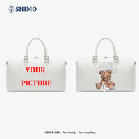 Sac de week-end personnalisé avec logo, faible MOQ (50 pièces), sac de sport en cuir blanc tendance grande capacité, sac fourre-tout mignon motif ours pour marques en ligne