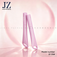 Emballage de gloss à lèvres en gros avec étiquette privée Jinze, tubes de gloss à lèvres roses personnalisés avec porte-clés