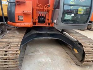 Excavateurs sur chenilles HITACHI d'occasion certifiés CE avec godet hitachiZX135 13 TONNES à vendre machines japonaises - Product Image 3