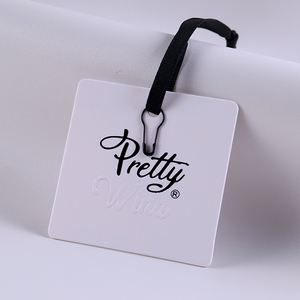 Tùy Chỉnh 3D Nhỏ Vuông Quần Áo Treo Thẻ Ăn Mặc Giày Giấy Treo Thẻ Biểu Tượng Tùy Chỉnh In Thẻ Cho Hàng May Mặc - Product Image 4