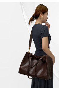Nouveaux sacs à bandoulière de créateurs de mode, sacs à main en cuir véritable de haute qualité, sacs messager décontractés, sacs à main et pochettes pour femmes - Product Image 2
