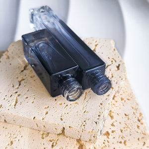 Envases de <span class=keywords><strong>Perfume</strong></span> de 10 y 5 ml, Botellas de Vidrio Cuadradas Azules Degradados con Pulverizador y Tapa de Rosca, Botella Vacía - Product Image 2
