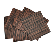Panneaux muraux européens modernes en bois massif 3D flexibles, insonorisants, avec un design cannelé et une surface Alpi pour usage domestique