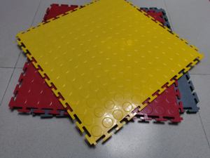 Revêtement de sol en PVC haute circulation résistant aux rayures imperméable parfait pour les bureaux et les écoles - Product Image 3