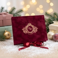Boîte cadeau rectangulaire en velours de style européen de luxe personnalisée, finition acrylique estampée à chaud avec gaufrage doré, invitations, faveurs, cartes de vœux