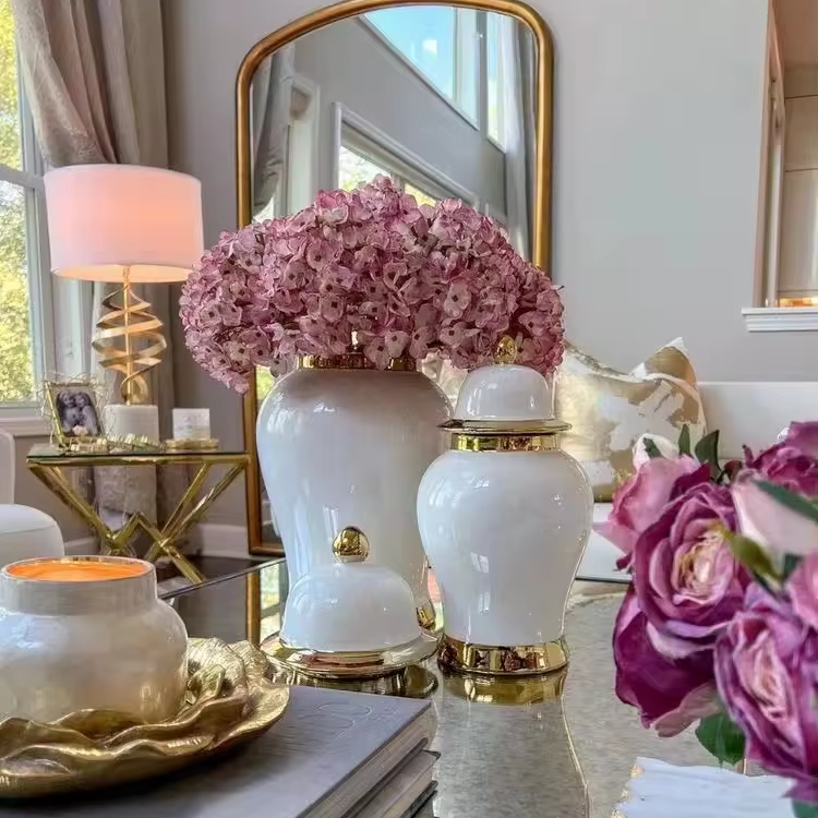 Lucky Cat Figurine - Brings Japanese Fortune to Your Home