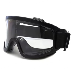 Gafas de Seguridad de Marco Completo con Lentes de Policarbonato Antivaho y Marco de Plástico para Protección Contra Polvo y Residuos - Product Image 5