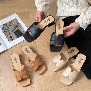 Nouvelles sandales compensées décontractées pour femmes, couleur unie, été, tongs tendance pour femmes - Product Image 1