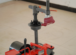 Changeur <span class=keywords><strong>de</strong></span> <span class=keywords><strong>pneus</strong></span> manuel portable pneumatique Yingkou Mini, outil <span class=keywords><strong>de</strong></span> service pour <span class=keywords><strong>pneus</strong></span>, serrage <span class=keywords><strong>de</strong></span> jantes <span class=keywords><strong>de</strong></span> 12 <span class=keywords><strong>à</strong></span> 21 pouces, diamètre <span class=keywords><strong>de</strong></span> roue maximal <span class=keywords><strong>de</strong></span> 39 pouces - Product Image 2