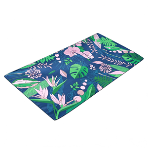 Serviette de plage en microfibre à séchage rapide, grande taille, sans sable, avec logo, imprimé floral tropical personnalisé, de luxe - Product Image 2