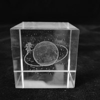 Cube en cristal durable de 50 mm gravé au laser 3D personnalisé JY avec cristal K9 transparent, motif classique, logo personnalisé pour cadeaux