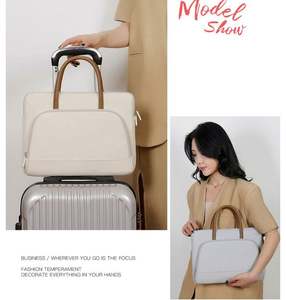 Sacs et housses pour ordinateur portable avec logo personnalisé Sac pour ordinateur portable de voyage décontracté en Oxford portable pour l'extérieur avec mallette légère pour femmes - Product Image 6