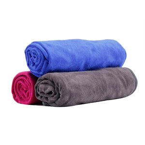 Microfiber <b>Pet</b> <b>Bathing</b> Towel Rose Red Dark Blue Dark Gray Absorbent For Dog <b>Cleaning</b> And Bathtub Use - Product Image 5