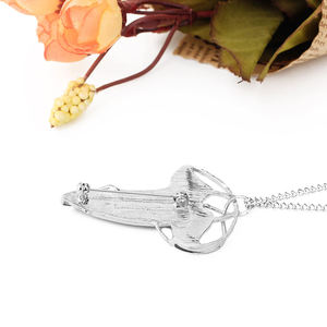 Collier feuille d'elfe du Seigneur <span class=keywords><strong>des</strong></span> <span class=keywords><strong>Anneaux</strong></span> en gros, série de films, chaînes de diamants mignonnes, bijoux de mode, pendentif pour unisexe - Product Image 5
