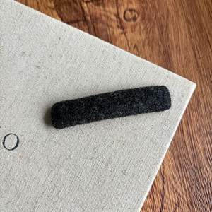 กิ๊บติดผมรูปสามเหลี่ยมผ้าสีพื้นสไตล์เกาหลี วัสดุโลหะผสม สำหรับผู้หญิง เหมาะสำหรับงานปาร์ตี้ - Product Image 5