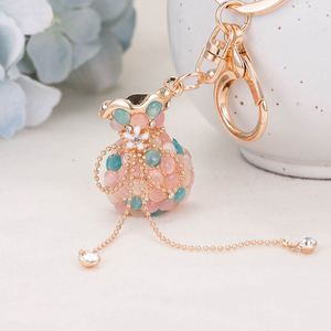 スパークリングクリスタルキーホルダーラブリークリスタルマネーバッグ女性かわいいアクセサリーバッグチャーム車の高級キーチェーンキーリングおもちゃギフト - Product Image 4