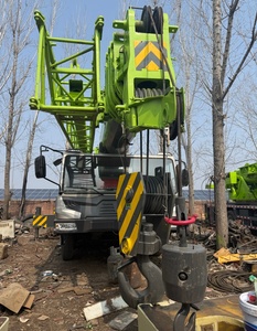 Ztc550v 55t used good condition zoomlion 130t truck <b>Crane</b> with SAC1300t STC800t6 STC800t5 STC1000c7 <b>crane</b> at low price - Product Image 2
