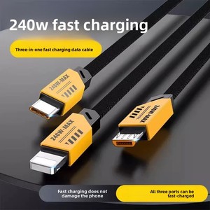 Cable de Carga Rápida 3 en 1 con Doble Motor de Nitruro de <span class=keywords><strong>Galio</strong></span>, Conectores Micro USB/Tipo-C para Uso en Automóviles - Product Image 3