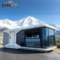 Maison capsule intelligente avec éclairage intérieur et extérieur à vendre, maison capsule préfabriquée pour parcs de vacances