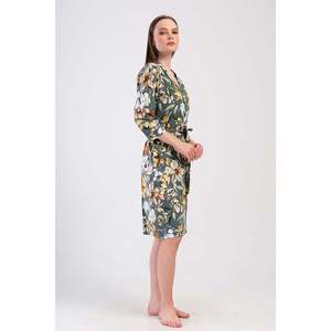 Bata de Lujo para Mujer con Manga 3/4 y Bolsillos, Logotipo Personalizable, Material Transpirable de Spandex, Tallas Grandes, Estampado Sólido, para Invierno - Product Image 3