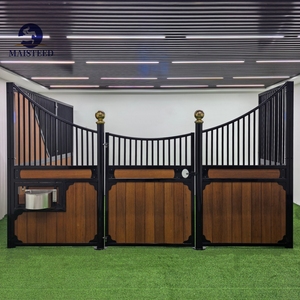 Écurie mobile d'extérieur de style européen avec structure métallique thermolaquée et panneaux en bambou pour l'entraînement équestre - Product Image 6