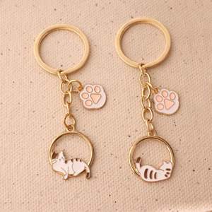 Llavero con Diseño <span class=keywords><strong>de</strong></span> Gatos Perezosos <span class=keywords><strong>de</strong></span> Dibujos Animados, Colgante <span class=keywords><strong>de</strong></span> Regalo, Adorable Llavero <span class=keywords><strong>de</strong></span> Gatitos, Accesorios <span class=keywords><strong>de</strong></span> Llavero Dorado - Product Image 3