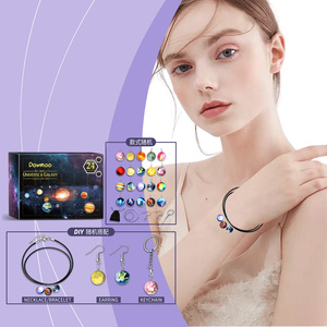 Dowmoo Hành Tinh đồ trang sức Kit Hành Tinh tự làm đồ trang sức Kit <span class=keywords><strong>24</strong></span>-Day Mặt dây chuyền quà tặng ngẫu nhiên mù hộp Set - Product Image 1