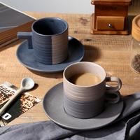 Nordique personnalisable Vintage fait à la main poterie argile tasse tasse et soucoupe Cappuccino Latte expresso café en céramique tasse à thé ensemble