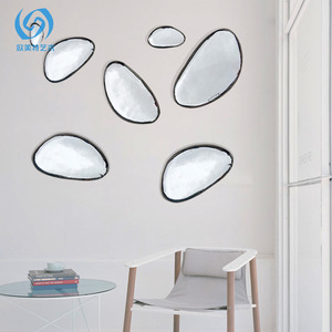 Décoration murale en acier inoxydable de style européen et américain, miroir irrégulier, sculpture artistique à suspendre pour la maison - Product Image 5