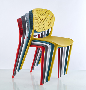 Chaises <span class=keywords><strong>de</strong></span> salle à manger en plastique empilables, design <span class=keywords><strong>scandinave</strong></span> moderne, vente en gros, <span class=keywords><strong>pas</strong></span> <span class=keywords><strong>cher</strong></span> - Product Image 3