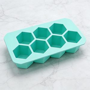 Bandeja de silicona cuadrada para cubitos de hielo, moldes reutilizables para congelador, para cubos de sopa, congelación conveniente de caldos, sobras y helados - Product Image 3