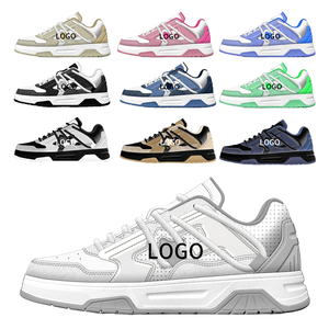 Chaussures de marche pour hommes avec logo personnalisé, empeigne en mesh respirant, antidérapantes, baskets décontractées légères à lacets - Product Image 2