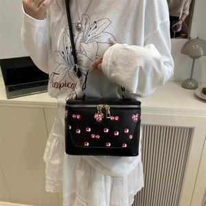 Nuevos bolsos de moda para mujer, bolsos de hombro tipo bandolera con estampado minimalista de gran capacidad a la moda en forma de caja para mujer - Product Image 5