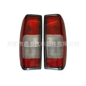 Luces traseras Nissan D22 versión europea y de Oriente Medio, luces halógenas para automóvil - Product Image 3