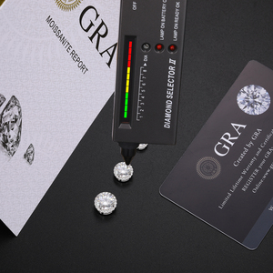 Nuevos Pendientes Magnéticos <span class=keywords><strong>de</strong></span> Diamante Moissanita VVS en Plata Esterlina 925 para <span class=keywords><strong>Hombre</strong></span>, Joyería <span class=keywords><strong>de</strong></span> Moda con Certificado GRA para Dropshipping - Product Image 4