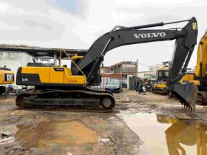 Excavadora de Orugas Volvo Usada de 28.5 TONELADAS, Motor con 1 Año de Garantía, Modelo EC290 140BLC 210BLC 290BLC 360BLC 460BLC 480BLC en SHANGHAI - Product Image 3