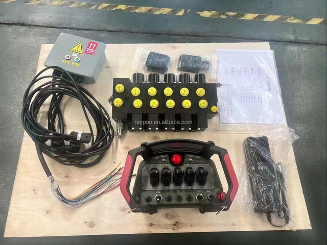 Truck Crane Wireless Remote Hydraulic Valve - Directional Control Valve with Radio Remote