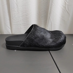 Sandales à une bride en cuir véritable de luxe, style européen, confortables et décontractées, pour l'extérieur, collection 2026 - Product Image 4