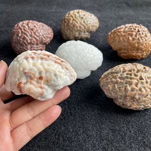 自然な癒しの石クリスタル彫刻工芸品癒しの石の装飾のための刻まれた天然水晶クリスタル脳 - Product Image 3
